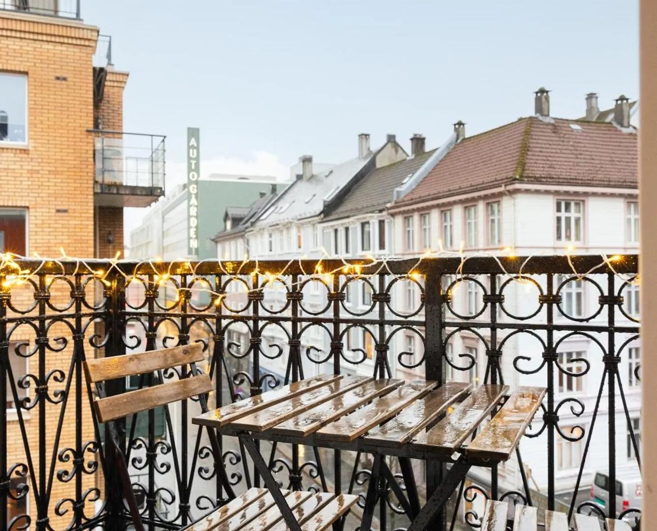 Dinbnb Apartments I 1898 Building With 95 Sqm Of Luxury I 2X Workspace Bergen
